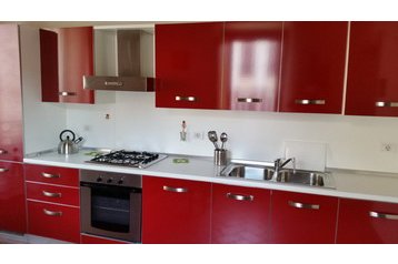 Италия Privát Brescia, Екстериор